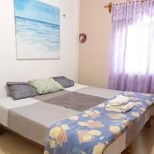 Apartamento Depto Vacacional Con Wifi Almendros 