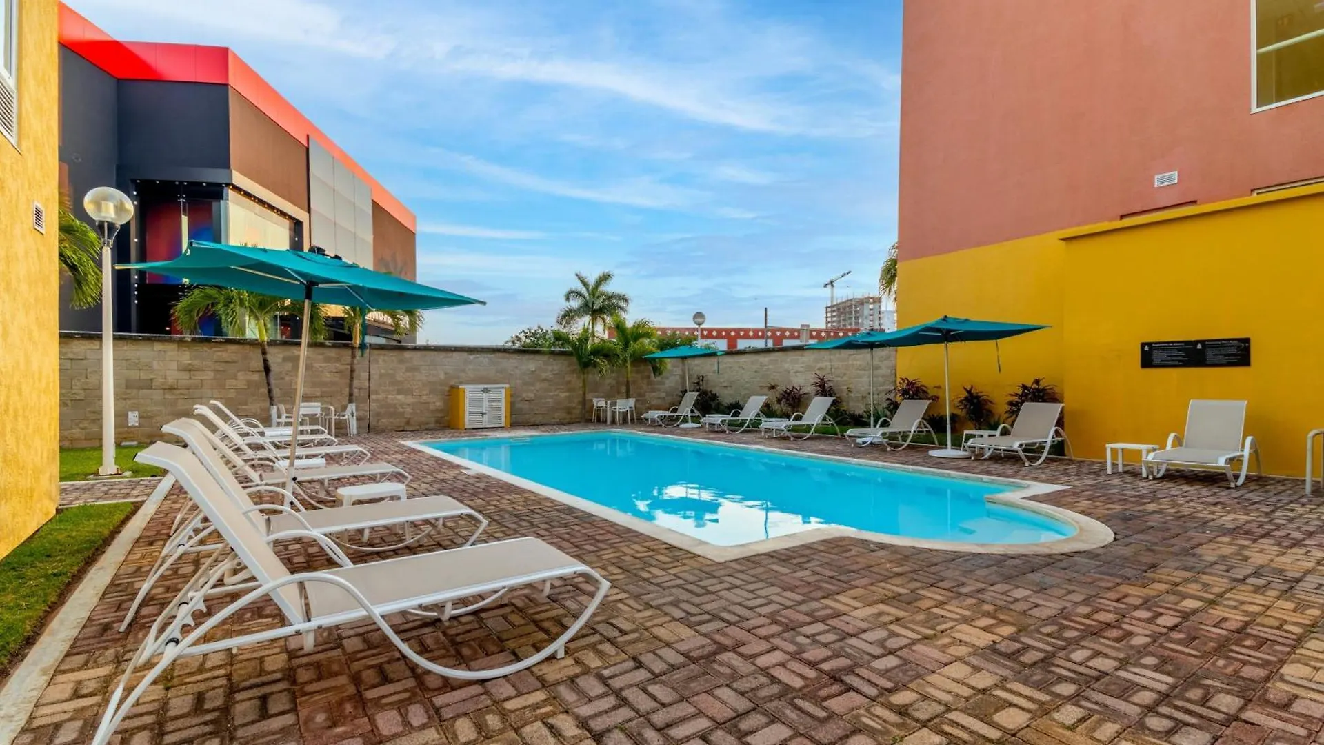 City Express By Marriott Cancun Hotel